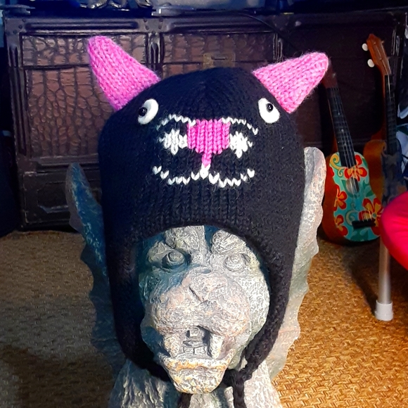The Collection Royal Kitty Cat Hat NWT 100% Wool - Picture 1 of 7